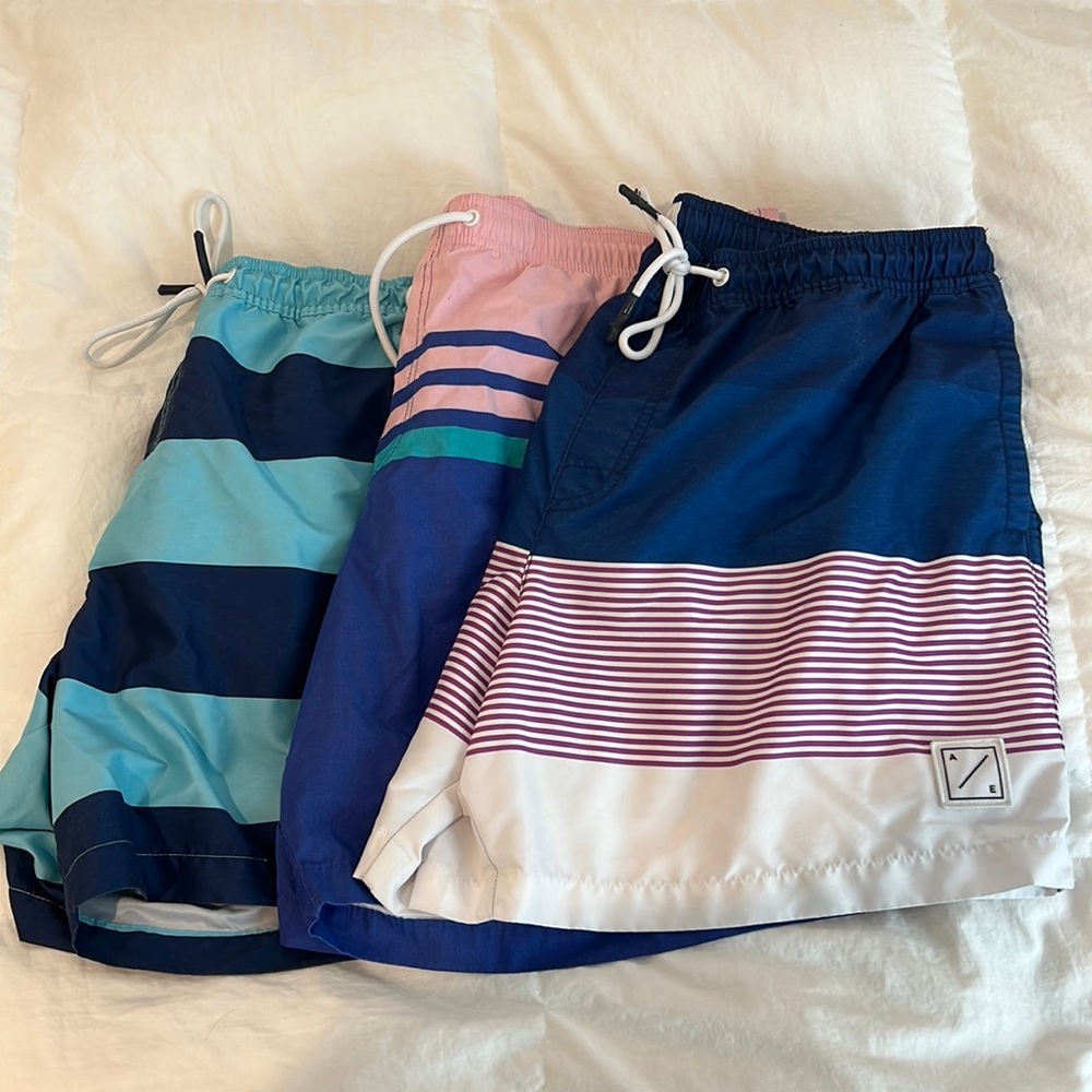 Men’s AE swim trunks